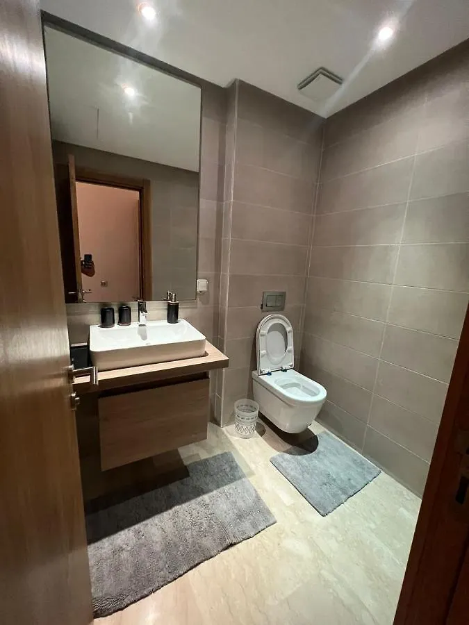 Gorgeous 2 Bedrooms Apartment In Bourgogne Casablanca
